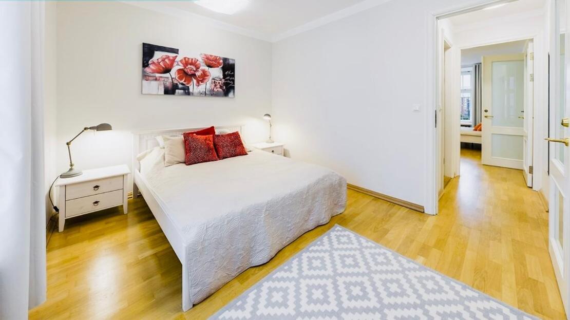 Tallinnhousing Knights And Nobility -3 Bdr Home Eksteriør bilde