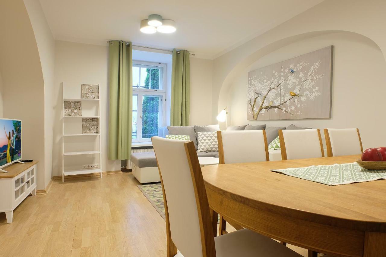 Tallinnhousing Knights And Nobility -3 Bdr Home Eksteriør bilde